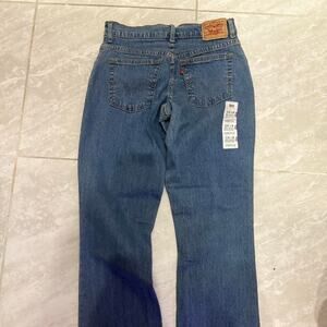 Brand new levis 550
